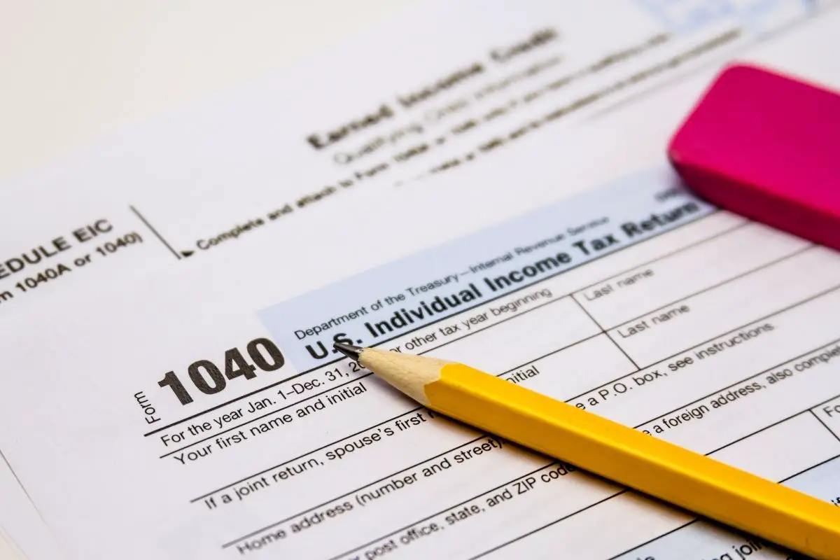 Can Inmates File Taxes? 