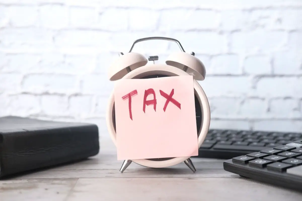 Can Unemployment Take Your Taxes For Overpayment?